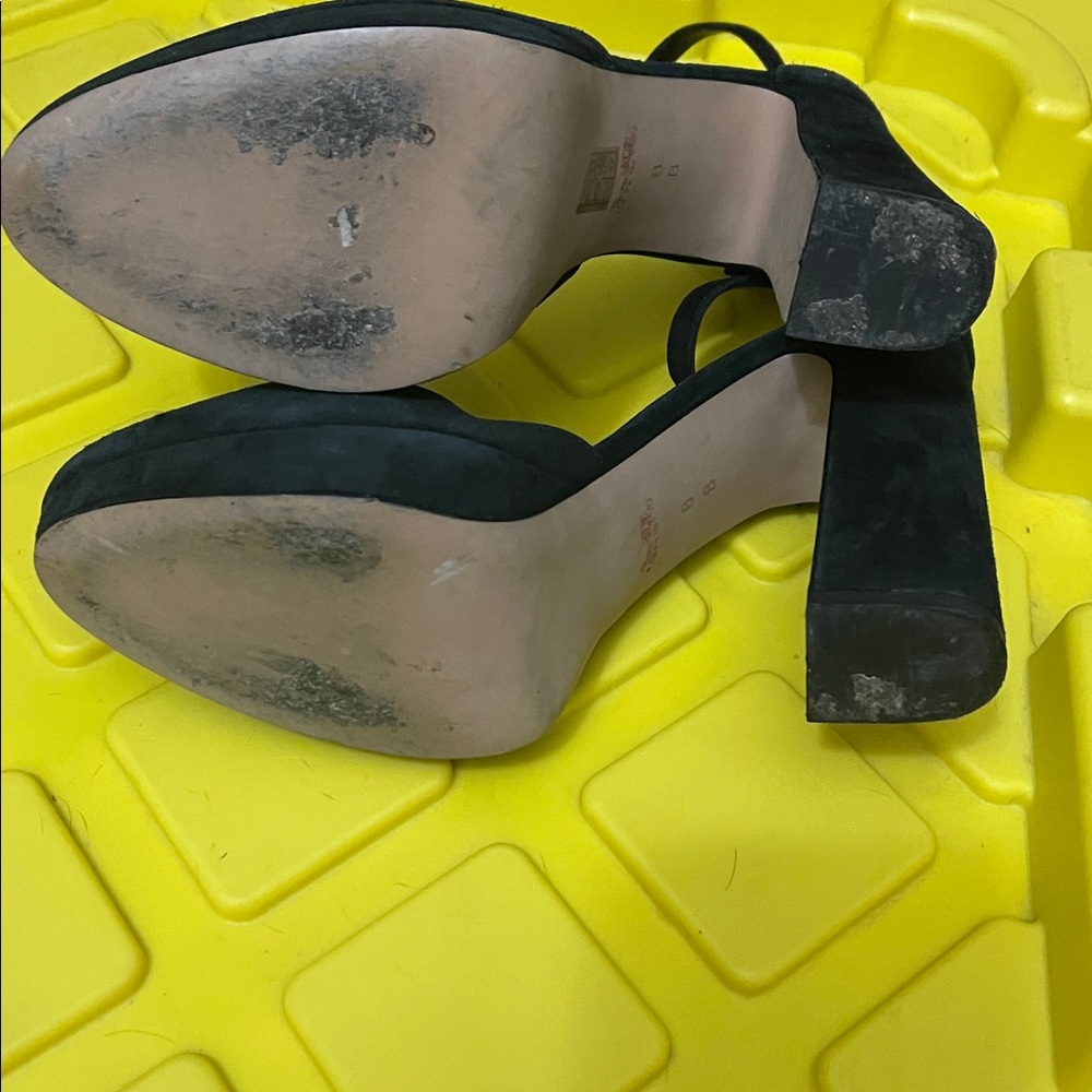 COACH Black Suede Platform Heels size 8 - Picture 5 of 6